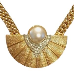 Vintage Earrings and Necklace Set Park Lane